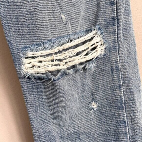 Re/Done Originals (Levi’s) High Rise Straight Distressed Jeans - 27" - Picture 5 of 16
